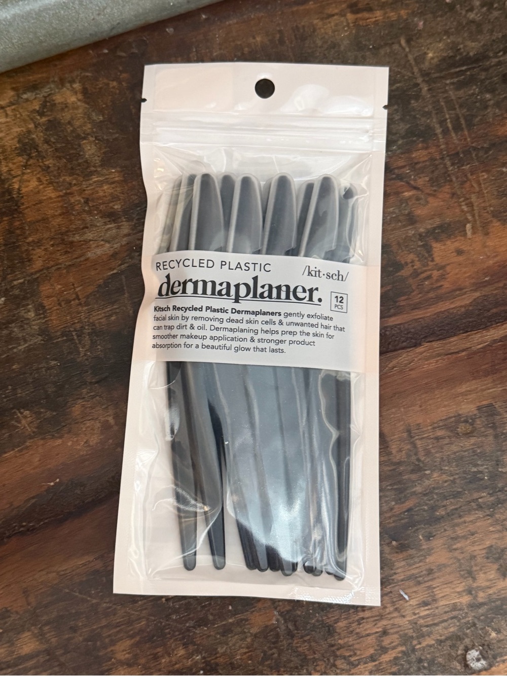 Kitsch Black Recycled Plastic Dermaplaner Tools - 12 Pack
